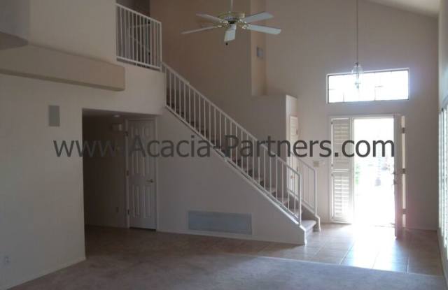 10211 North Oak Knoll Lane