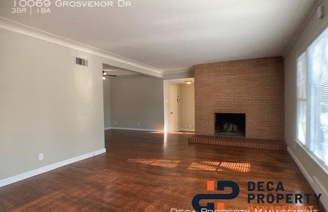 10069 Grosvenor Dr - 10069 Grosvenor Drive, Riverview, MO 63137