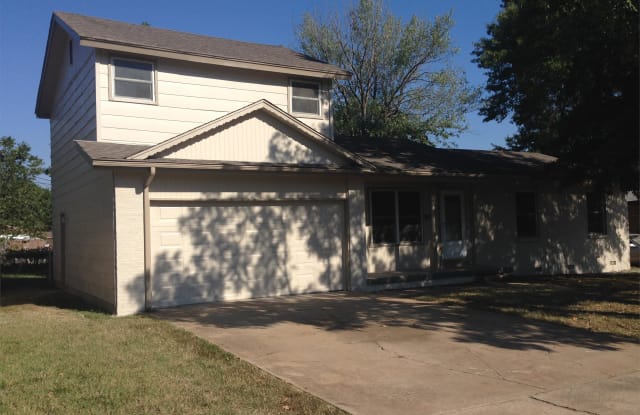 109 W 31st Pl - 109 West 31st Place, Sand Springs, OK 74063