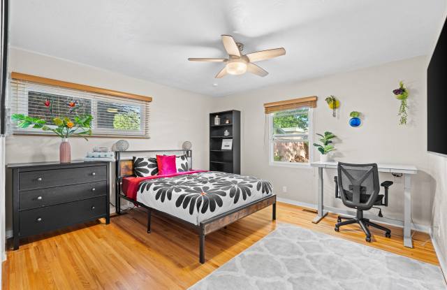 Photo of 4908 Burton Ave Se