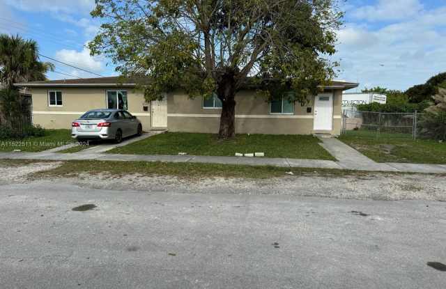 20923 SW 117th Ave - 20923 Southwest 117th Avenue, South Miami Heights, FL 33189