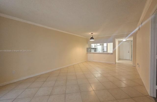 6800 Cypress Rd