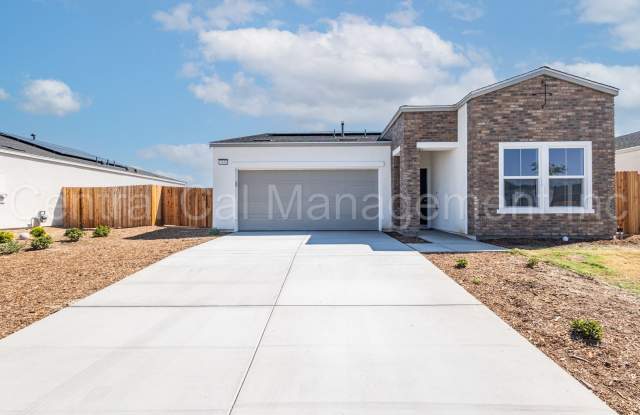 4 Bedroom, 2 Bath Home with Solar in the Southwest - $2495 Per Month!