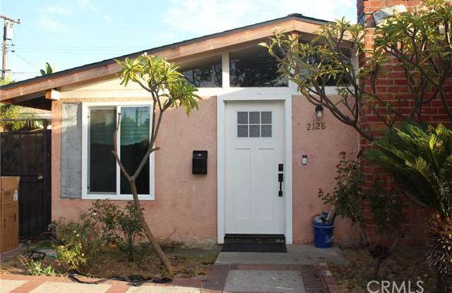 2128 West Larkspur Drive