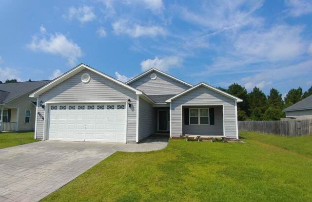 4009 W T. Whitehead Drive - 4009 West T Whitehead Drive, Jacksonville, NC 28546