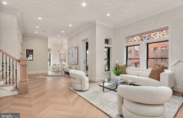 1115 RHODE ISLAND Avenue NW