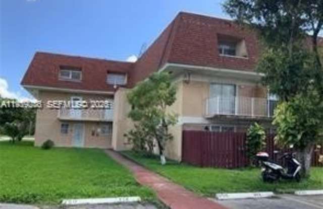 250 NW 107th Ave