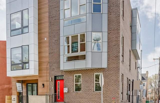 300 W JEFFERSON Street unit: A