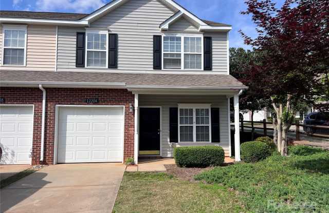 12204 Royal Castle Court