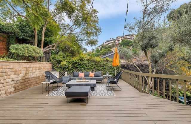 615 Wilcox Way