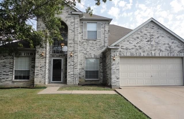 707 Claridge Drive - 707 Claridge Drive, Arlington, TX 76018