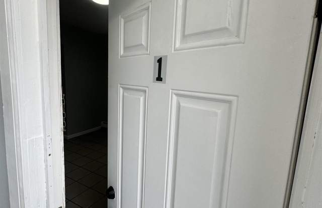 4013 Ventnor Ave Ave