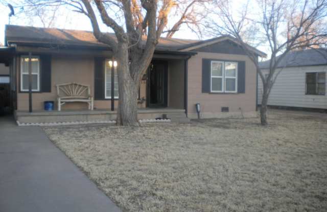 Photo of Adorable 2bedroom 1bath 1 car garage home