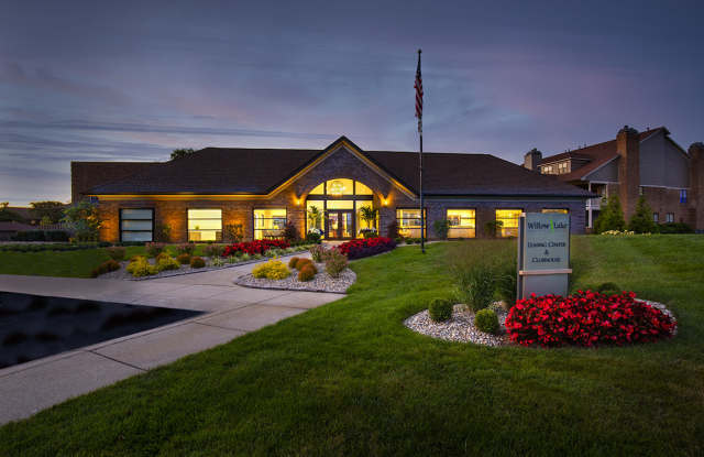 Photo of Willow Lake