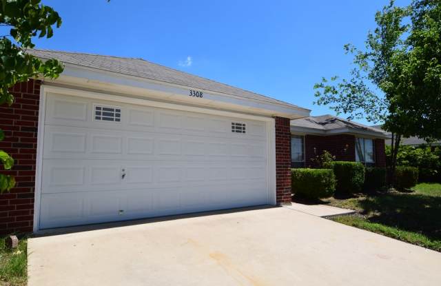 3308 Littleleaf Dr