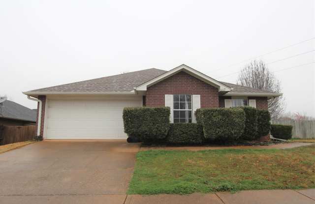 Coming soon: 3 bedroom, 2 bath home in Whitehouse! Whitehouse ISD
