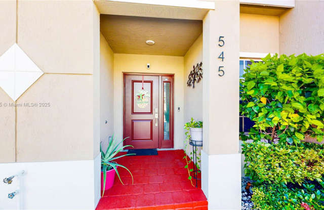 545 Northeast 5th Place