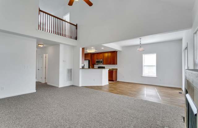 Beautiful 3 Bed/2.5 Bath located in Shingle Landing, Moyock NC