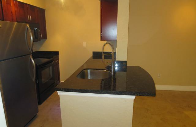 2871 North Oakland Forest Drive#103