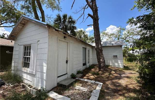 2131 Canal Street - 2131 Canal Street, Fort Myers, FL 33901