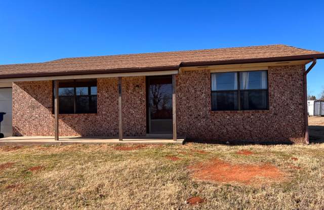 928 S County Line Rd