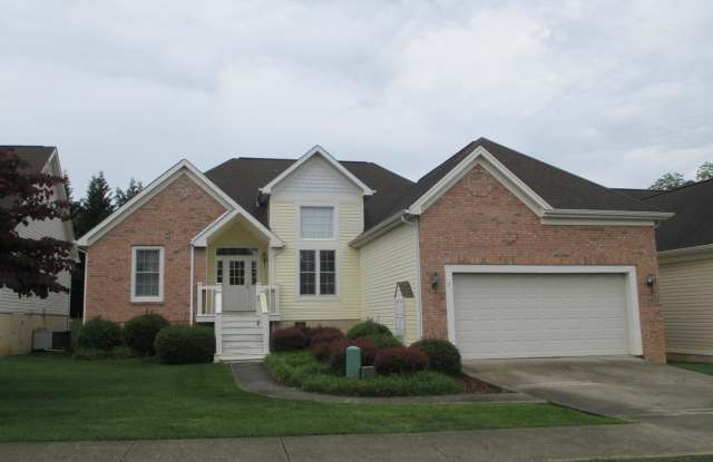 7 Willow Tree Ct