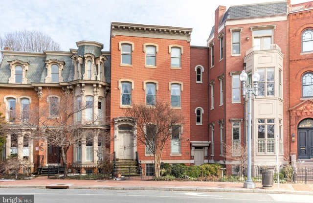20 LOGAN Circle NW unit: Ll3