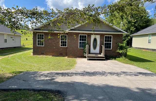 Photo of 372 Overlook Dr