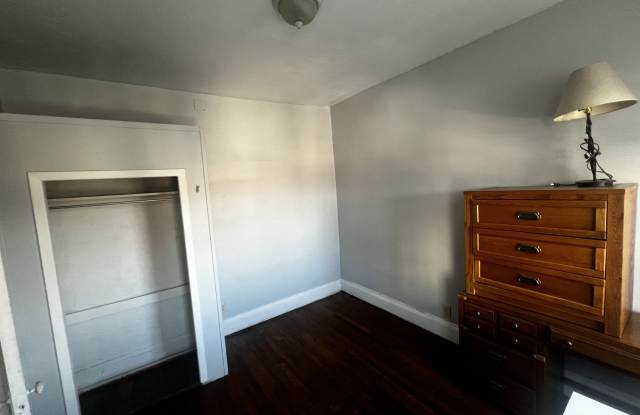 2023 Murray Hill Road