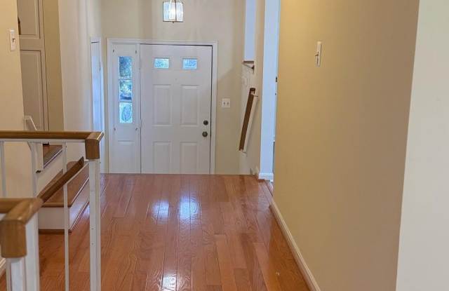 18272 ROLLING MEADOW Way