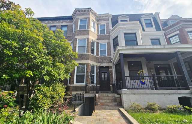 Extraordinary Columbia Heights Opportunity | Spacious 5BR + 2 Den Home with Off-Street Parking