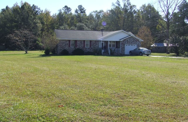 1167 N Hwy 17a - 1167 N Highway 17a, Berkeley County, SC 29461