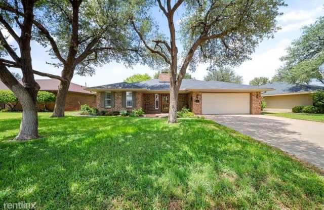 4210 Ferncliff Ave - 4210 Ferncliff Avenue, Midland, TX 79707