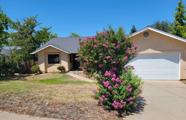 2148 Hartly Circle - 2148 Hartly Circle, Redding, CA 96003