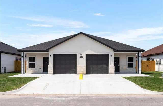 Photo of 2328 N Valley Circle unit: B