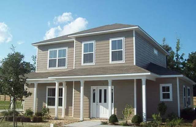 Charming 3-Bedroom Home in Ocean Springs