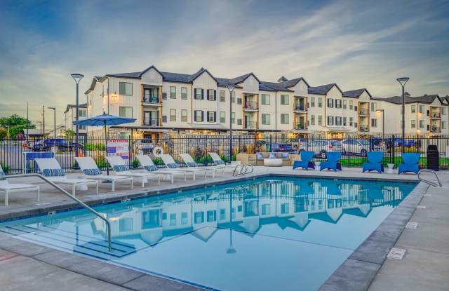 Aria Townhomes and Apartments