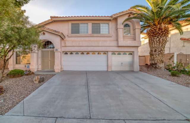 Photo of AMAZING 5-BEDROOM HOME WITH POOL AND SPA IN HENDERSON! NO HOA!
