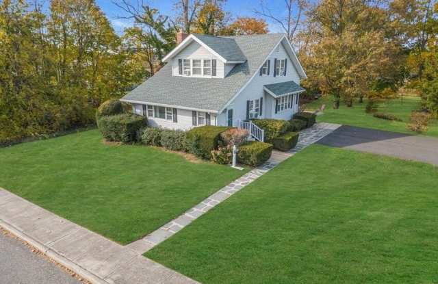 649 Mcclellan Street