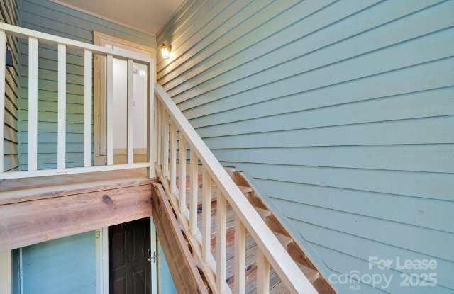 3300 Selwyn Farms Lane