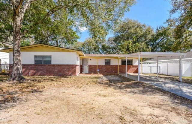 1111 N PARSONS AVENUE - 1111 North Parsons Avenue, Brandon, FL 33510