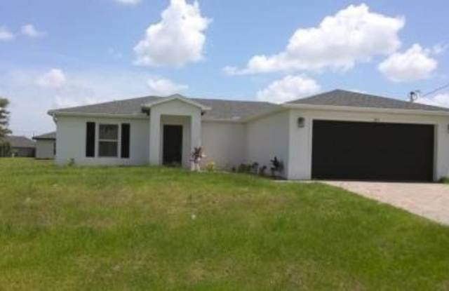 Photo of 213 NW 9th Street