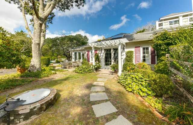 641 Montauk Highway