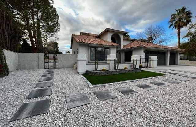 3156 Shadow Bluff Avenue