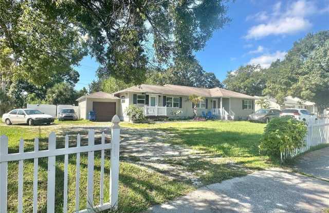 3904 W EUCLID AVENUE