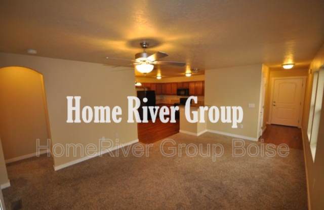 6246 S Zither Ave 102