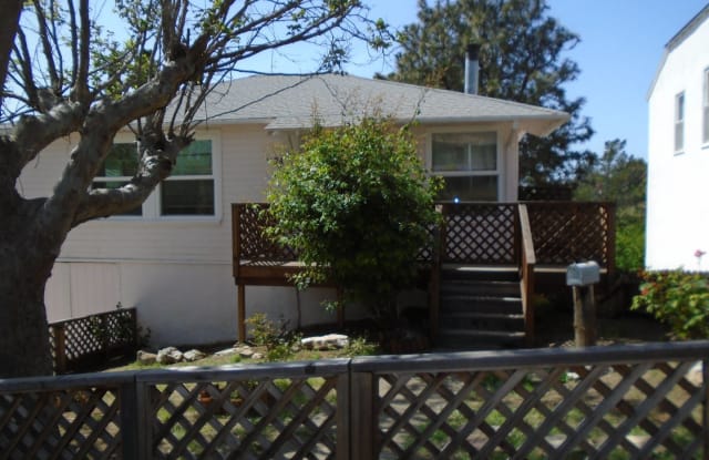 74 Buena Vista - 74 Buena Vista, Benicia, CA 94510