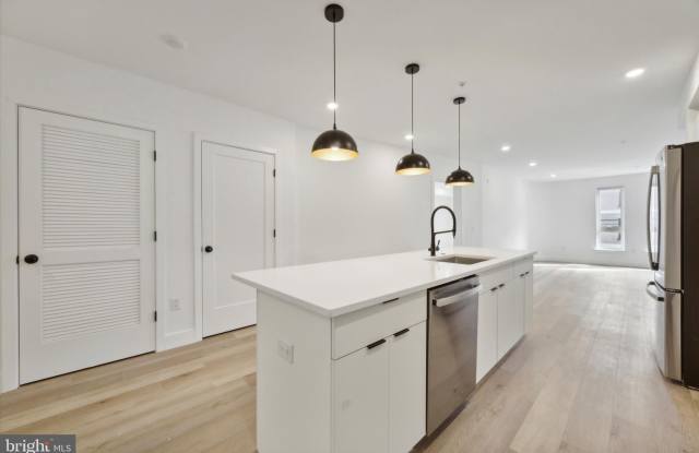 1540 FRANKFORD Avenue unit: 2D