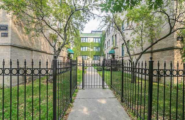 Photo of 4837 North Wolcott Ave. Apt.