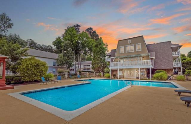 Photo of LaVista Crossing Apartments